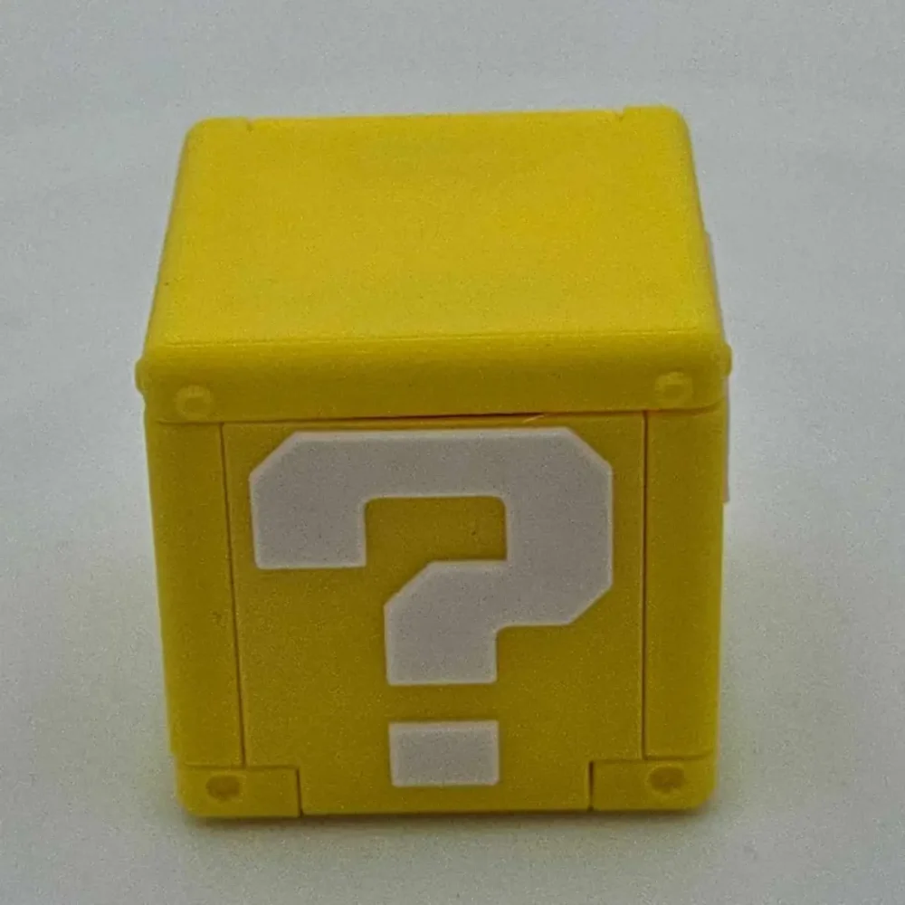 ? Switch Storage 12